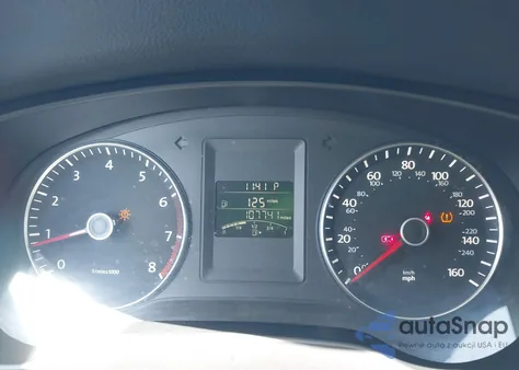 2014 Volkswagen Jetta 1.8T Se z USA, uszkodzony, nr VIN 3VWD17AJ5EM314646